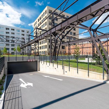 Апартаменти Bright 2Br - 5Th Floor, Balcony, Free Parking By Gravity Прага Екстер'єр фото